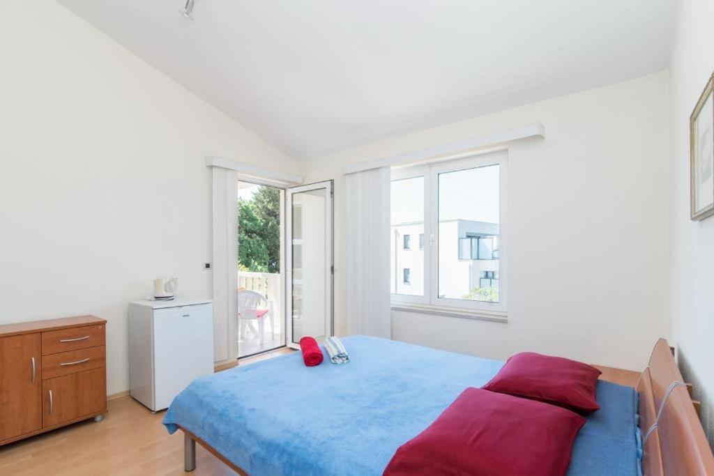 Studio Apartment Brela Exterior photo